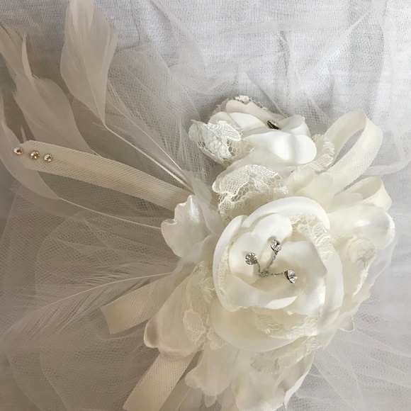 Wedding Hat with Birdcage Veil main image 4